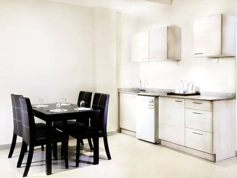 Lily Hotel Suite Hofuf Εξωτερικό φωτογραφία
